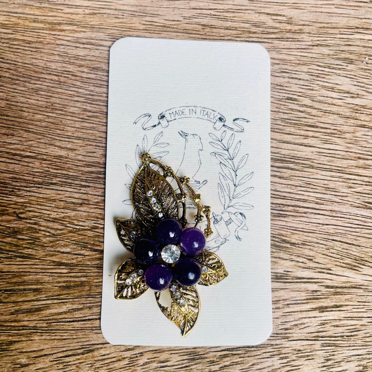 Spilla di Alta Moda con Cristalli